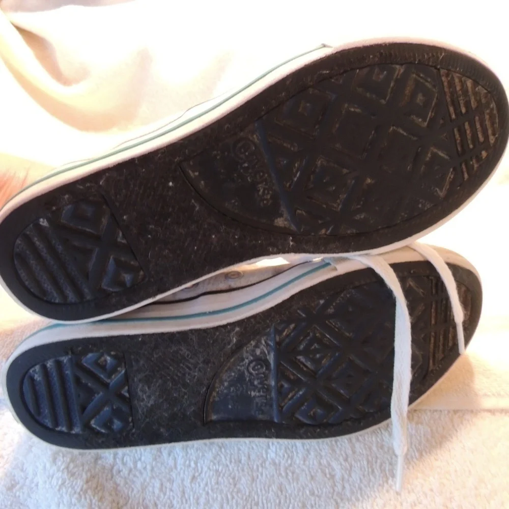 White Converse size 2